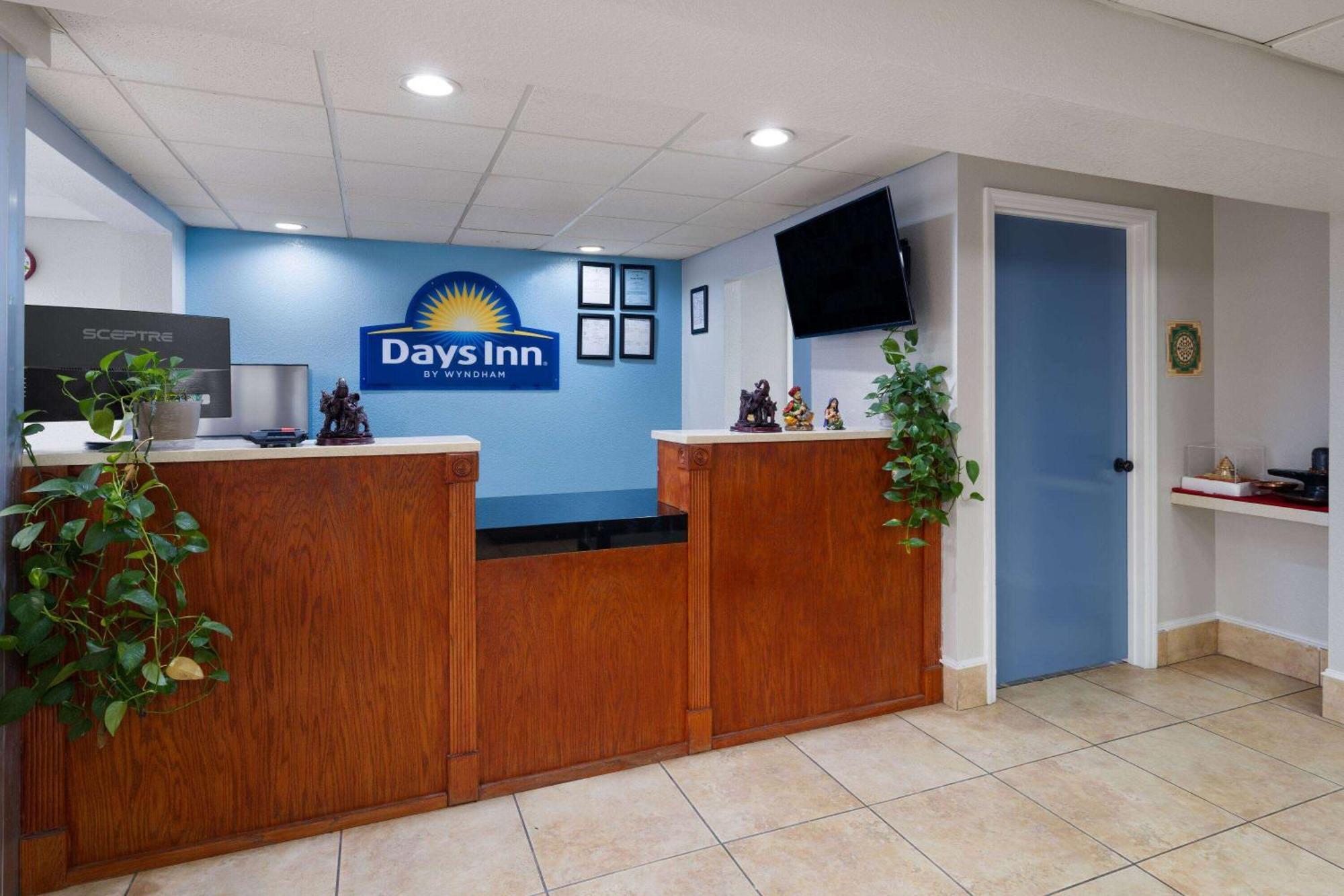 Days-Inn By Wyndham Montgomery I-85 Luaran gambar